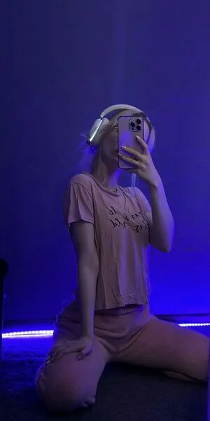 Fox Happiness OnlyFans Leaked Free Thumbnail Picture - #6QaiZFYnbI