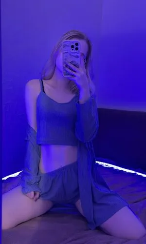 Fox Happiness OnlyFans Leaked Free Thumbnail Picture - #RHlaxLRX8e