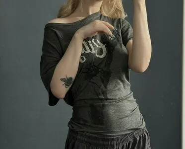 Fox Happiness OnlyFans Leaked Free Thumbnail Picture - #rpMSi3Cb2g