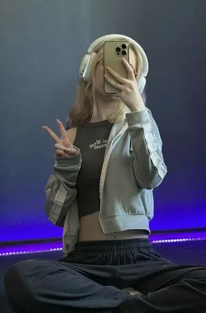 Fox Happiness OnlyFans Leaked Free Thumbnail Picture - #xypYg5zCXo