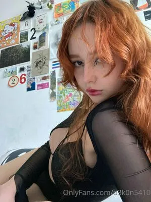 Foxevaxof OnlyFans Leaked Free Thumbnail Picture - #LjzIhVaPyA