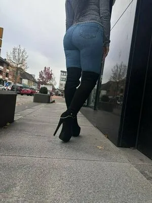 Foxieefeetfree OnlyFans Leaked Free Thumbnail Picture - #LSiZib30S4