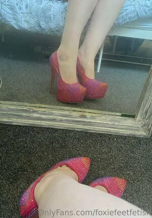 Foxiefeetfetish OnlyFans Leaked Free Thumbnail Picture - #ljlw0iSbYy