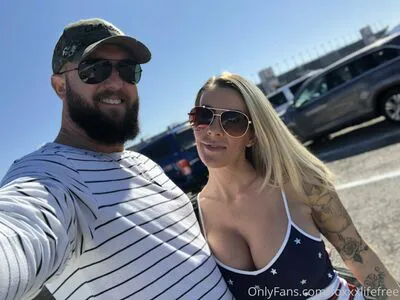 Foxxxlifefree OnlyFans Leaked Free Thumbnail Picture - #5hAtT6EdME