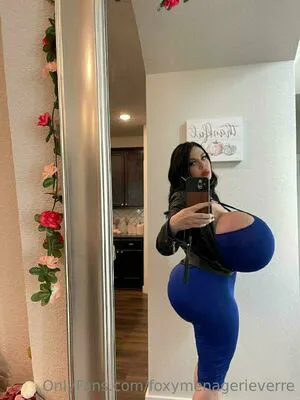 Foxy Menagerie Verre OnlyFans Leaked Free Thumbnail Picture - #s08XXWtIs6