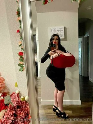 Foxy Menagerie Verre OnlyFans Leaked Free Thumbnail Picture - #vvZODURvNN