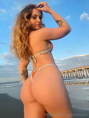 foxyashlynn OnlyFans Leaked Free Thumbnail Picture - #Kr3CHDAkC4