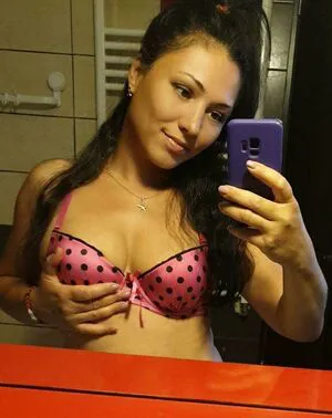 Foxykara OnlyFans Leaked Free Thumbnail Picture - #9XW0VAsH86