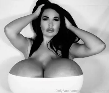 Foxymenagerieverre OnlyFans Leaked Free Thumbnail Picture - #0tbRnWMZQU