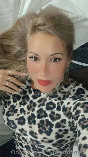 Foxymom77 OnlyFans Leaked Free Thumbnail Picture - #ALc3YBKbe6