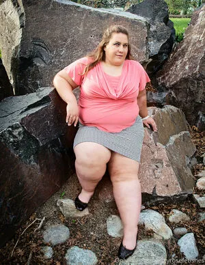 Foxyrosefetishes OnlyFans Leaked Free Thumbnail Picture - #cV8LftoDBB