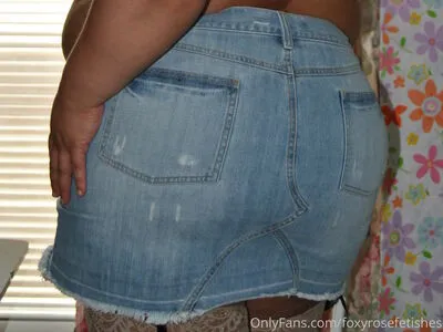Foxyrosefetishes OnlyFans Leaked Free Thumbnail Picture - #qa09l0MvYR