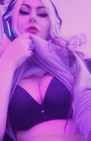 Fr0stqueenvip OnlyFans Leaked Free Thumbnail Picture - #9j1rPj9tpj