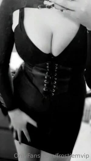 Fr0stqueenvip OnlyFans Leaked Free Thumbnail Picture - #bColppVRHU