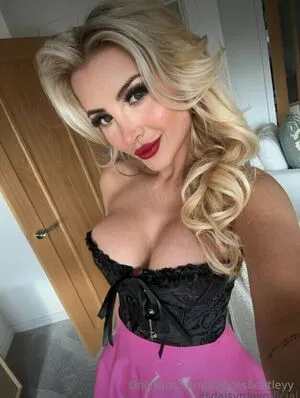 Francesbentleyy OnlyFans Leaked Free Thumbnail Picture - #eQOgq0UcOZ