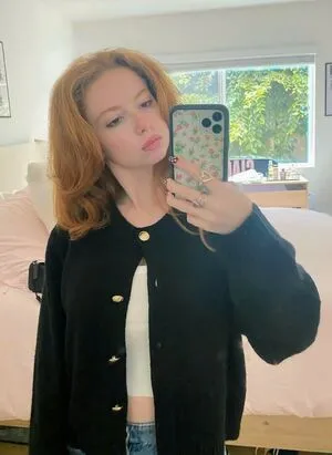Francesca Capaldi OnlyFans Leaked Free Thumbnail Picture - #1kHjrM7zbx