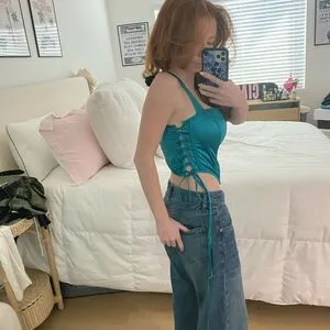 Francesca Capaldi OnlyFans Leaked Free Thumbnail Picture - #24HoRcR0Cm