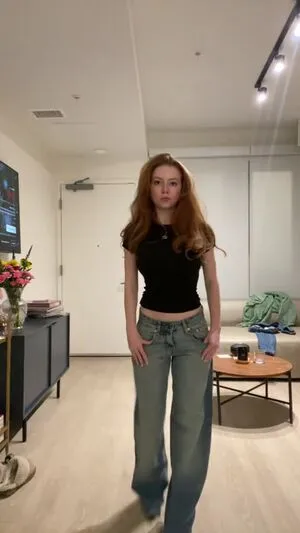 Francesca Capaldi OnlyFans Leaked Free Thumbnail Picture - #8SPbgV8j0X
