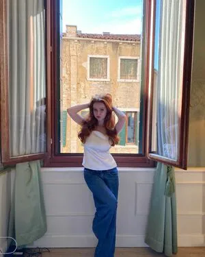 Francesca Capaldi OnlyFans Leaked Free Thumbnail Picture - #Ak7Ugli6nR