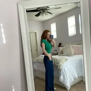 Francesca Capaldi OnlyFans Leaked Free Thumbnail Picture - #RAQ8niDFj9