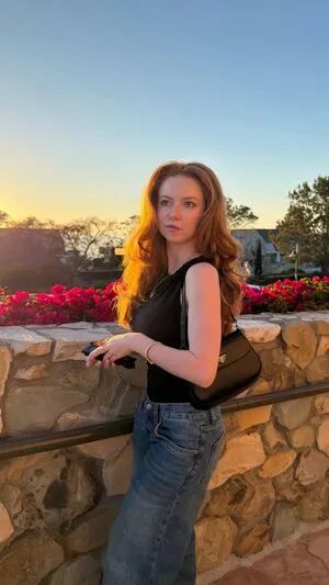 Francesca Capaldi OnlyFans Leaked Free Thumbnail Picture - #hKjI76Uw7O