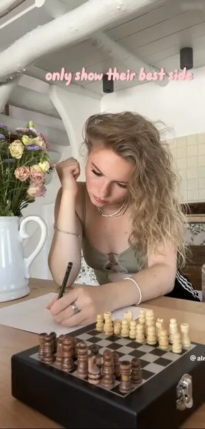 Francesca Dougan OnlyFans Leaked Free Thumbnail Picture - #0MJMXx3Ag3