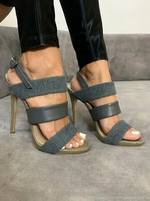 Francesca Feet OnlyFans Leaked Free Thumbnail Picture - #xB7vnOmd3p