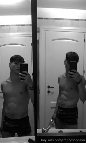 Francescodinoi OnlyFans Leaked Free Thumbnail Picture - #xPYl8RQh50