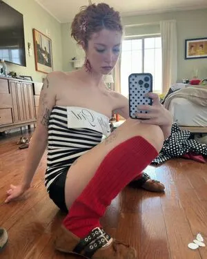 Francesfarmer420 OnlyFans Leaked Free Thumbnail Picture - #zv4EZl1MF6