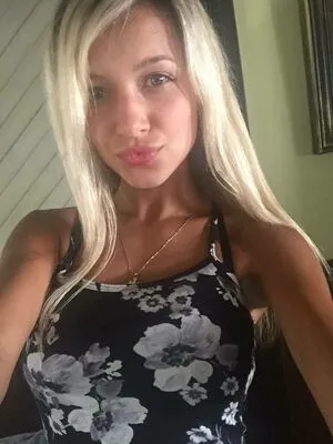 Franceska Fournier OnlyFans Leaked Free Thumbnail Picture - #IMbcglAJyR
