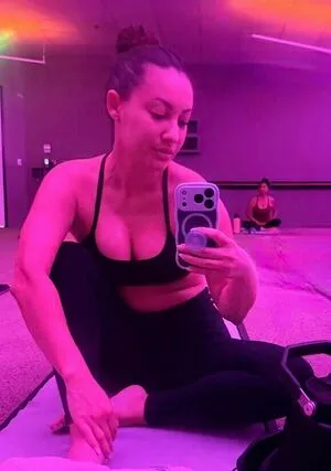 Francia Raisa OnlyFans Leaked Free Thumbnail Picture - #J23ZlkL5qw