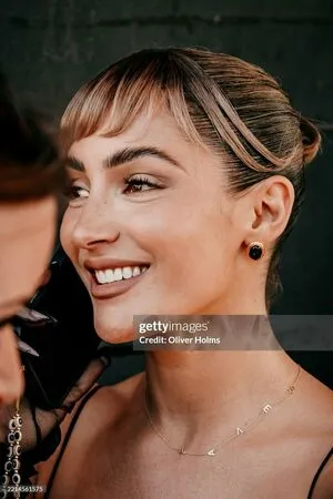 Frankie Bridge OnlyFans Leaked Free Thumbnail Picture - #ZmomLk17u0