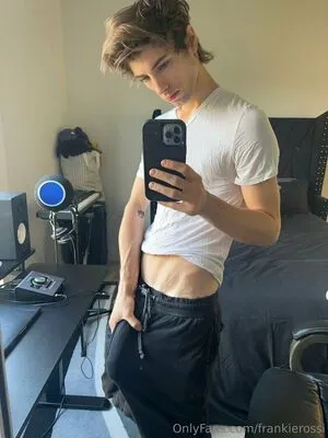 Frankierossi OnlyFans Leaked Free Thumbnail Picture - #XWdzouC0e5