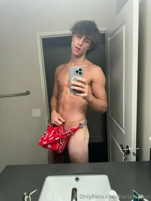 Frankierossi OnlyFans Leaked Free Thumbnail Picture - #elkW9kgOCU