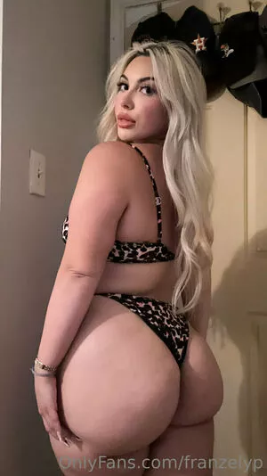 Franzelyp OnlyFans Leaked Free Thumbnail Picture - #s4oDa2Dq60