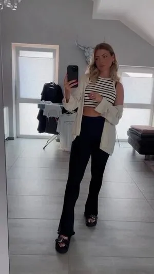 Franzi Dn OnlyFans Leaked Free Thumbnail Picture - #9RtpcVVhVF