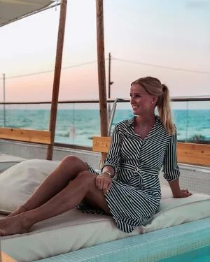 Franzi Mu Llers Franzi Marie Zdf Reporterin Sport OnlyFans Leaked Free Thumbnail Picture - #G1fuDw2JXY