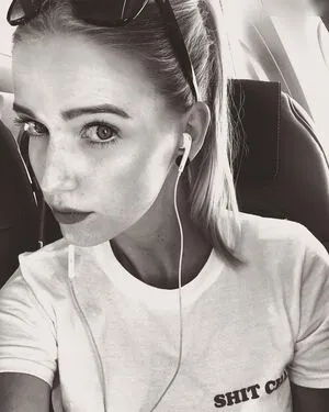 Franzi Mu Llers Franzi Marie Zdf Reporterin Sport OnlyFans Leaked Free Thumbnail Picture - #IIFe9kMyRR