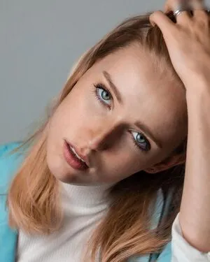 Franzi Mu Llers Franzi Marie Zdf Reporterin Sport OnlyFans Leaked Free Thumbnail Picture - #TZjdgPOhBD