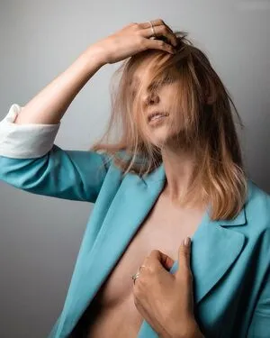 Franzi Mu Llers Franzi Marie Zdf Reporterin Sport OnlyFans Leaked Free Thumbnail Picture - #VkCq6HtF2W
