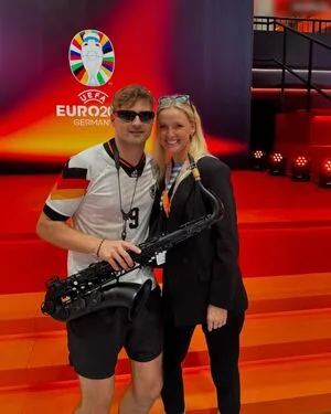 Franzi Mu Llers Franzi Marie Zdf Reporterin Sport OnlyFans Leaked Free Thumbnail Picture - #k2NpZHtrCK
