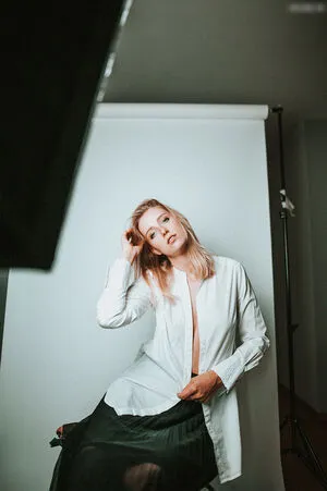 Franzi Mu Llers Franzi Marie Zdf Reporterin Sport OnlyFans Leaked Free Thumbnail Picture - #peC3BWYhGt