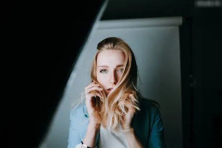 Franzi Mu Llers Franzi Marie Zdf Reporterin Sport OnlyFans Leaked Free Thumbnail Picture - #poH9fKc1nc