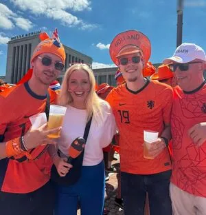 Franzi Mu Llers Franzi Marie Zdf Reporterin Sport OnlyFans Leaked Free Thumbnail Picture - #v1k9Ge1PMx