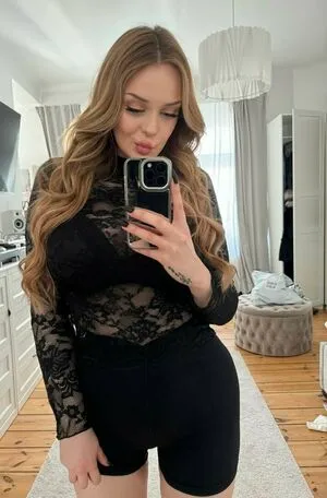 Frau Bauer OnlyFans Leaked Free Thumbnail Picture - #0llkaQCc3r