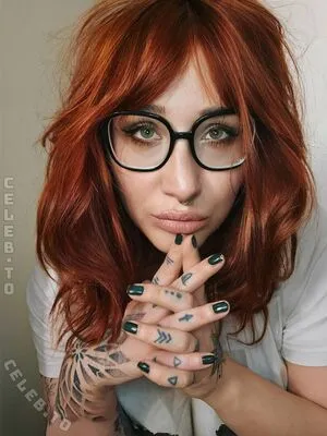 Frau Kopf OnlyFans Leaked Free Thumbnail Picture - #BI8DGDXUps