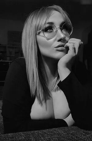 Frau Kopf OnlyFans Leaked Free Thumbnail Picture - #NhUiOMNvsQ