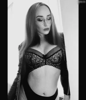 Frau Kopf OnlyFans Leaked Free Thumbnail Picture - #j8UyyG4SmU