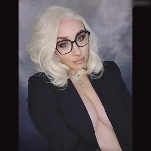 Frau Kopf OnlyFans Leaked Free Thumbnail Picture - #lJHndlkWxI