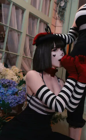 frauleinmilk OnlyFans Leaked Free Thumbnail Picture - #z6bU7z5bLo